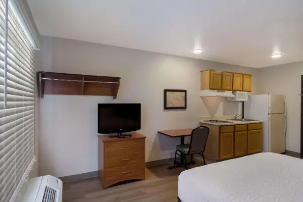 WoodSpring Suites Jacksonville I-295 East 9